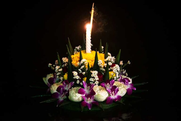 Festival of Light and Water Loy Krathong